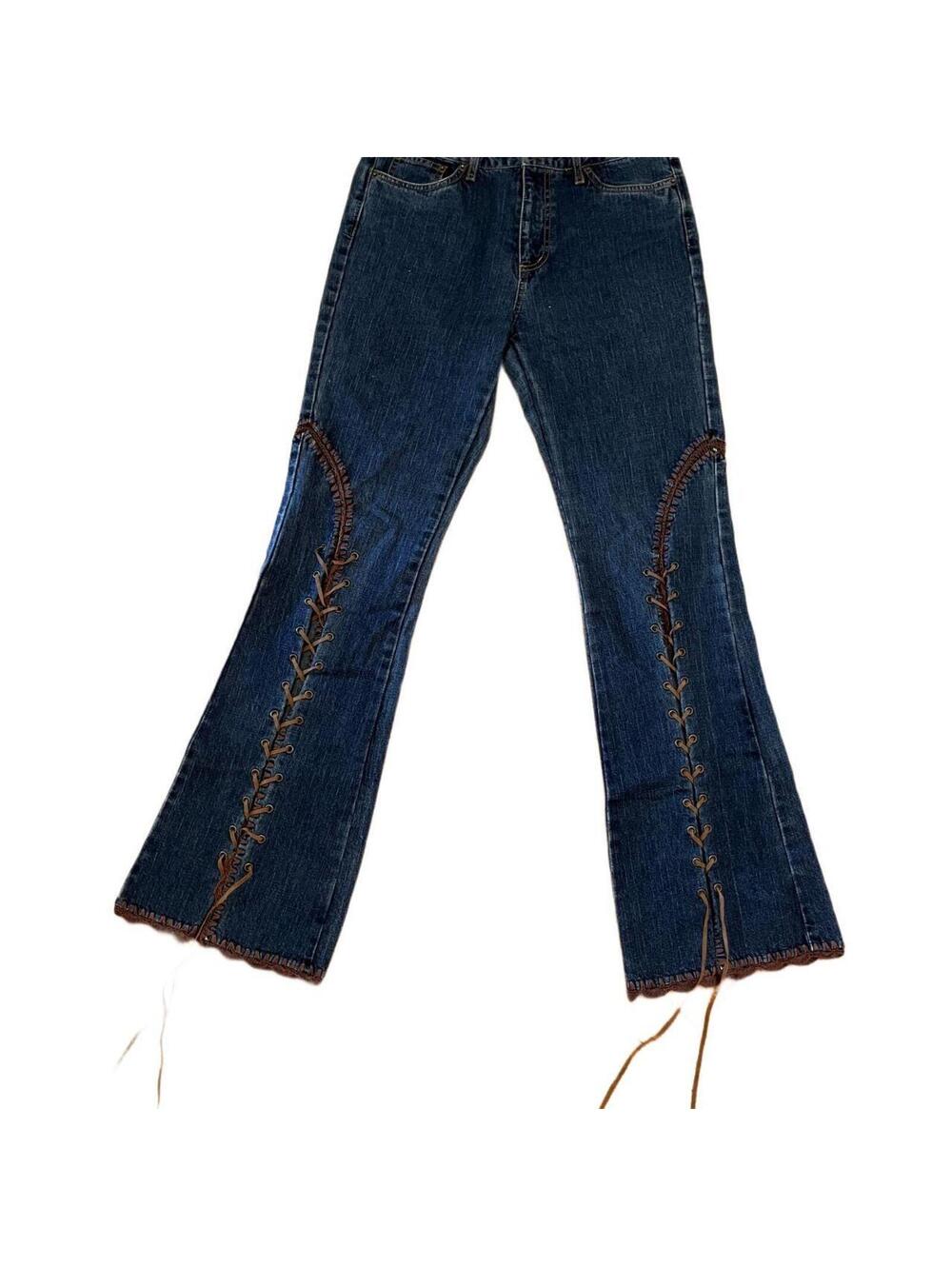 Jouer aux eches blue jeans